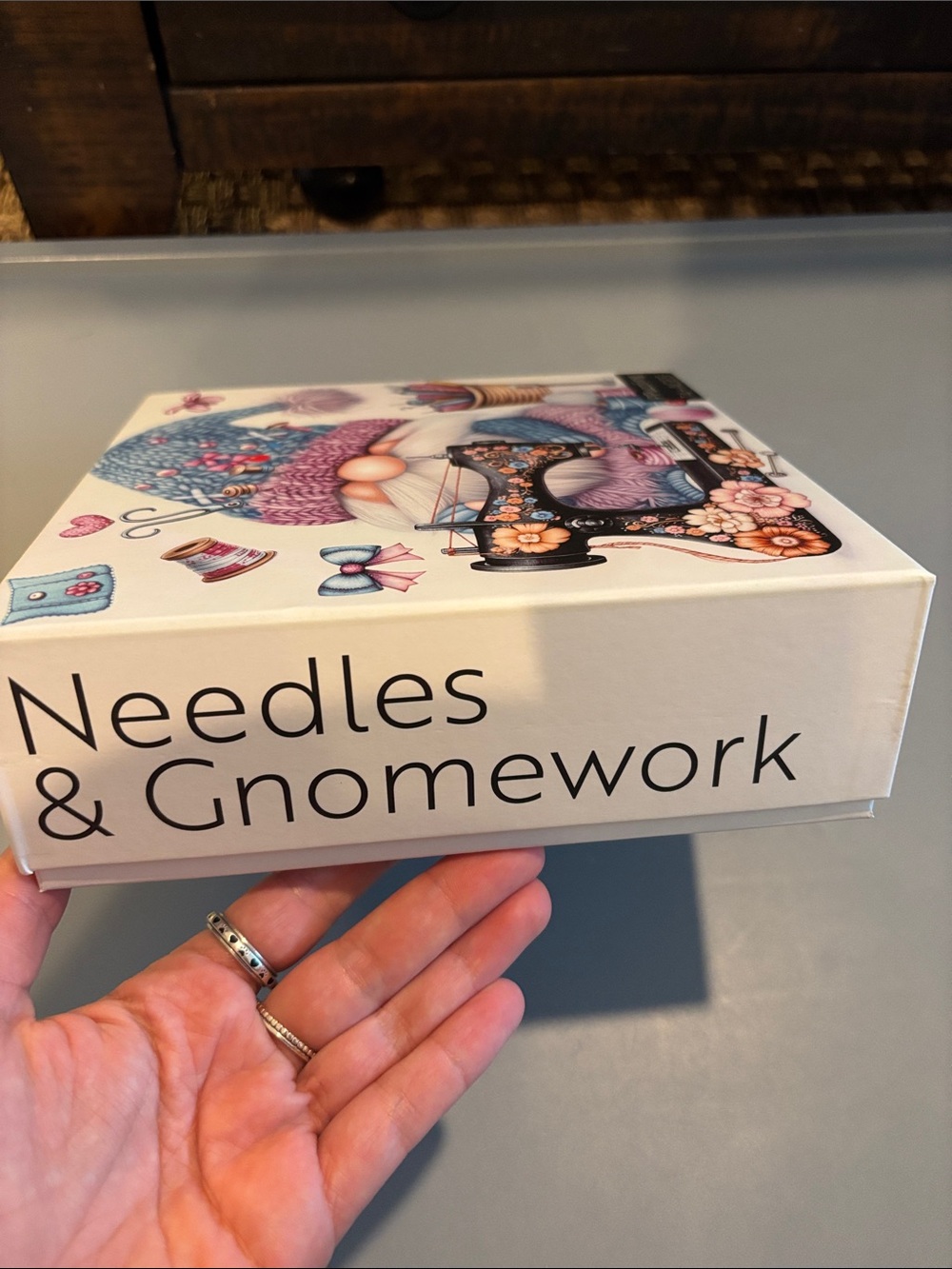 Needles and Gnomework 1000 piece jigsaw puzzle - Picture 2 of 2